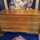 Grande commode Louis XVI 3 tiroirs décor marqueté scène Antique fin XVIIIe
