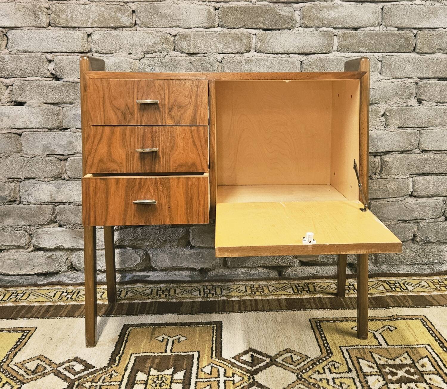 Small Scandinavian chest of drawers with compass feet, 1960s