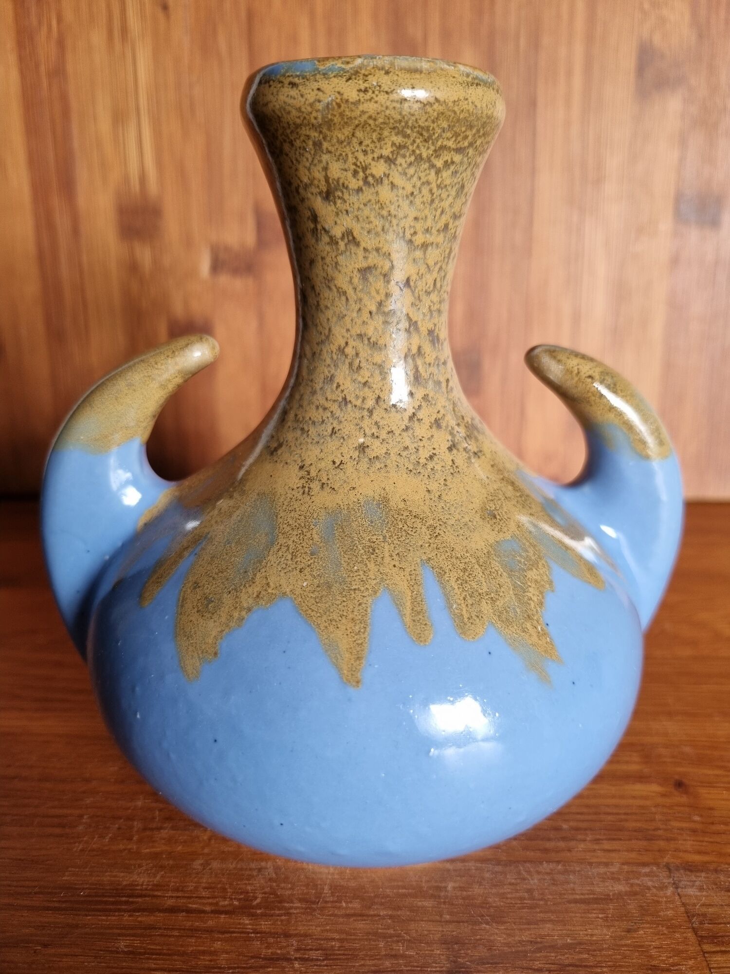Vintage Alpho vase with beige flame blue ceramic handles