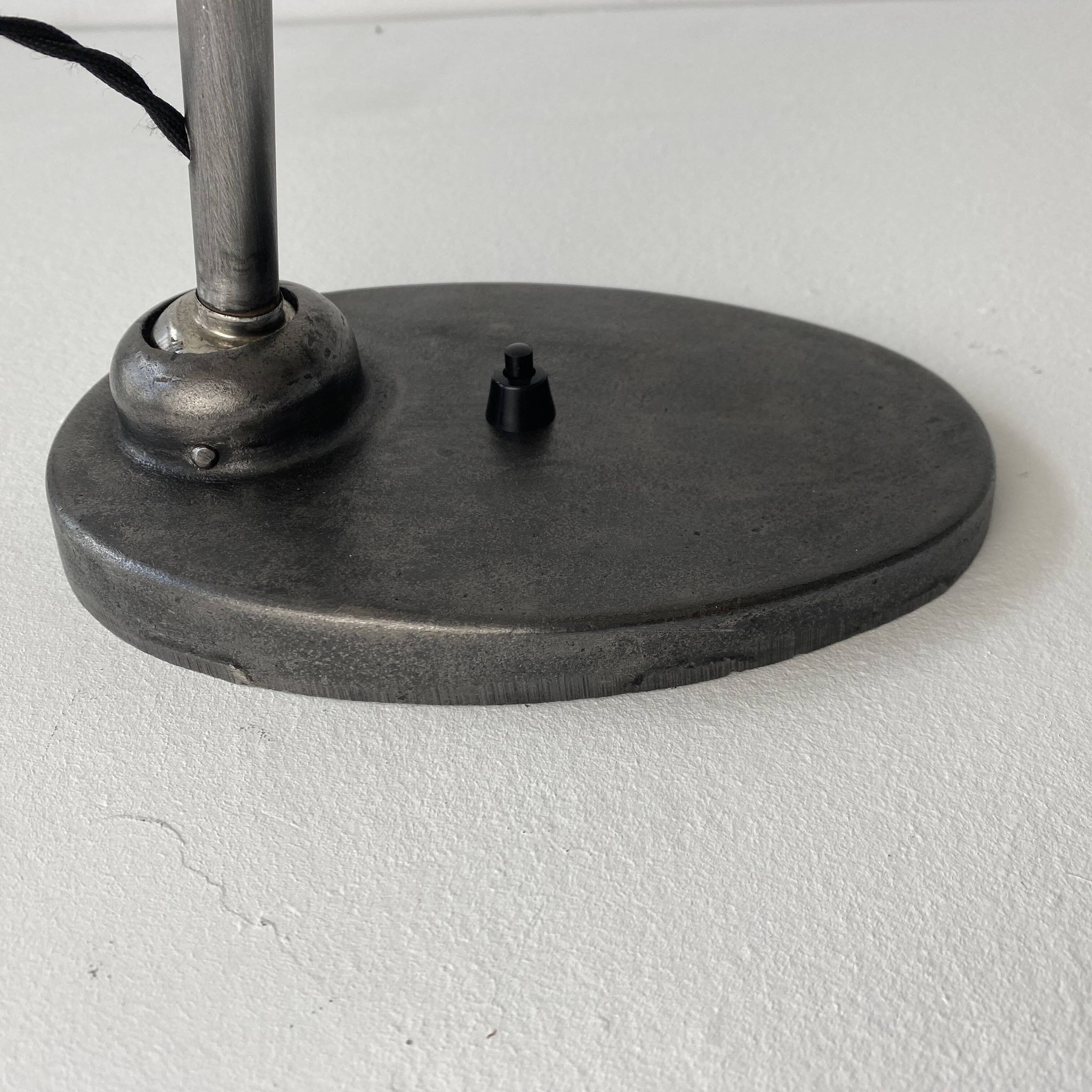 Ancienne lampe de bureau Bauhaus « Bur » modèle 2700