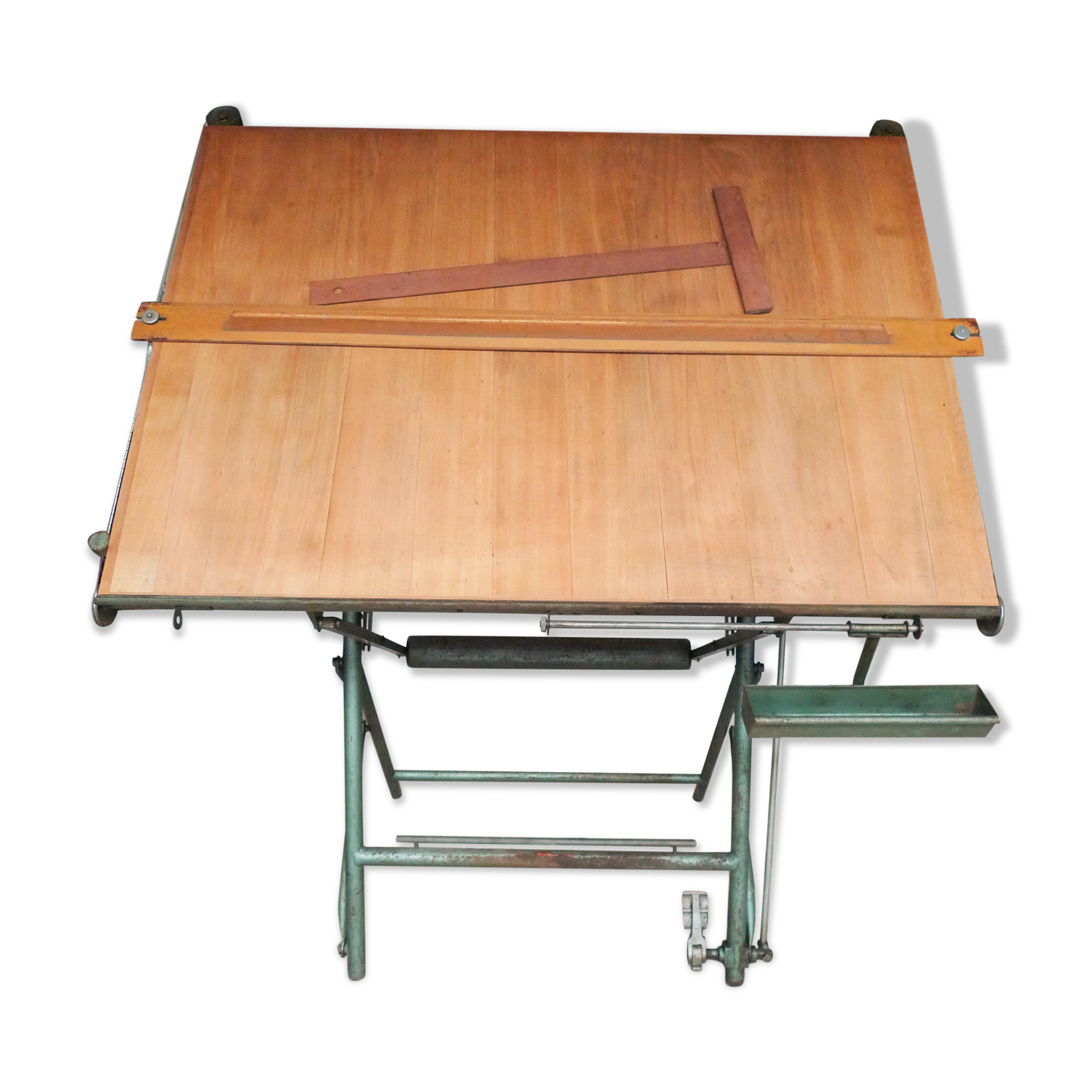 Illustration table architect Sauterau