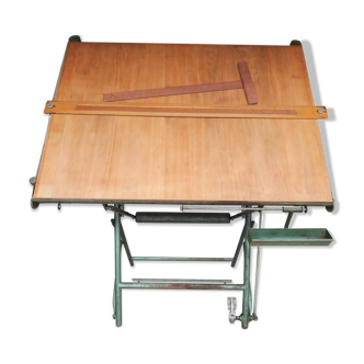 Illustration table architect Sauterau
