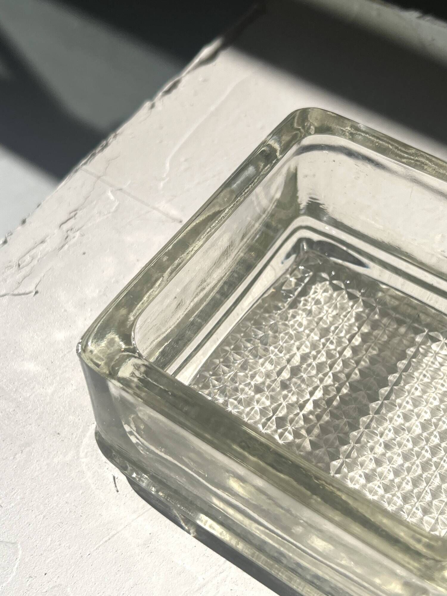 Ashtray catch-all Nevada in tempered glass attributed to Corbusier / Perriand