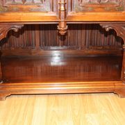 Credence in walnut 19th neo-gothic flamboyant