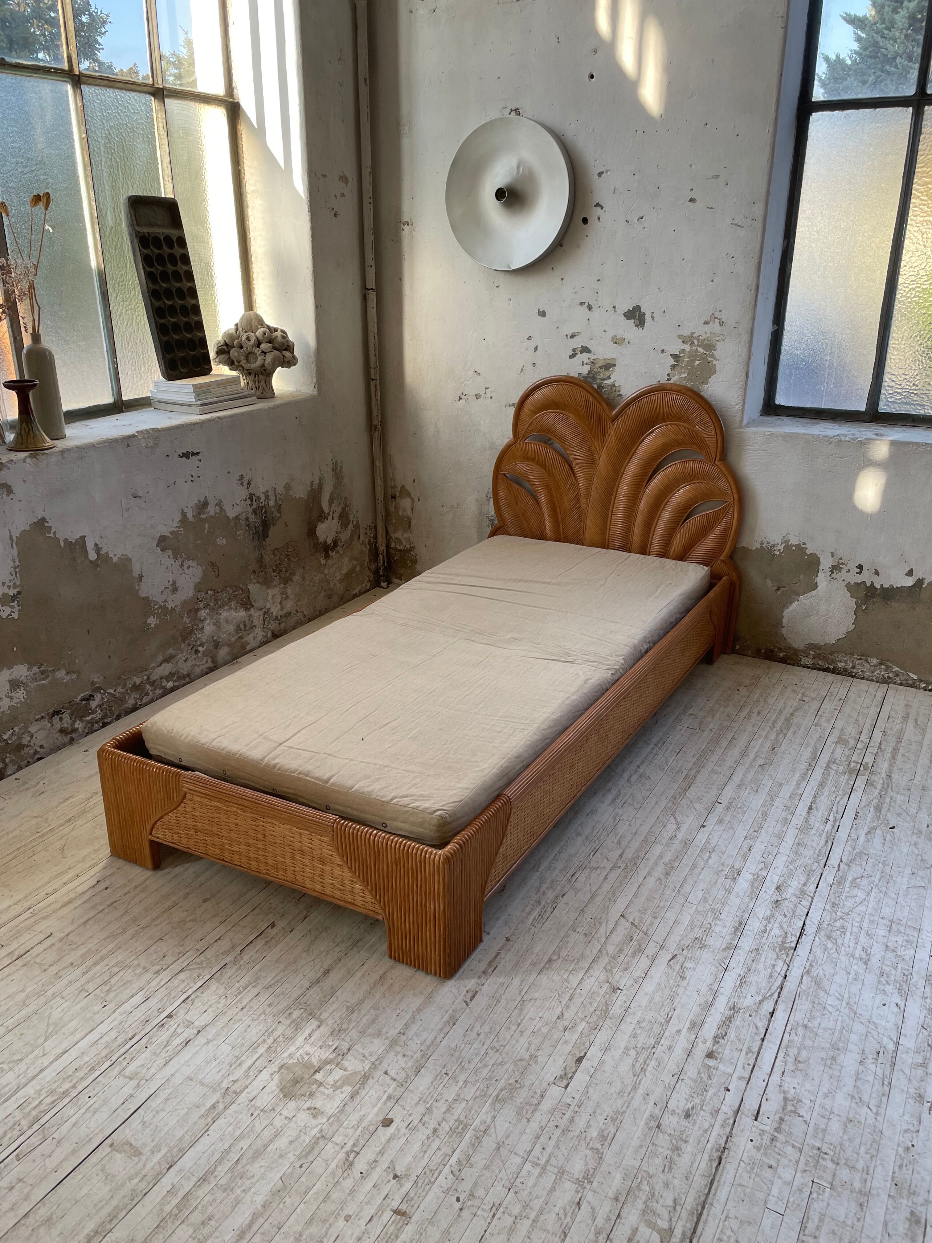 Bed 1 place "palm" wicker and rattan Vivai Del Sud