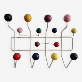 Portemanteaux "Hang it all" par Charles et Ray Eames