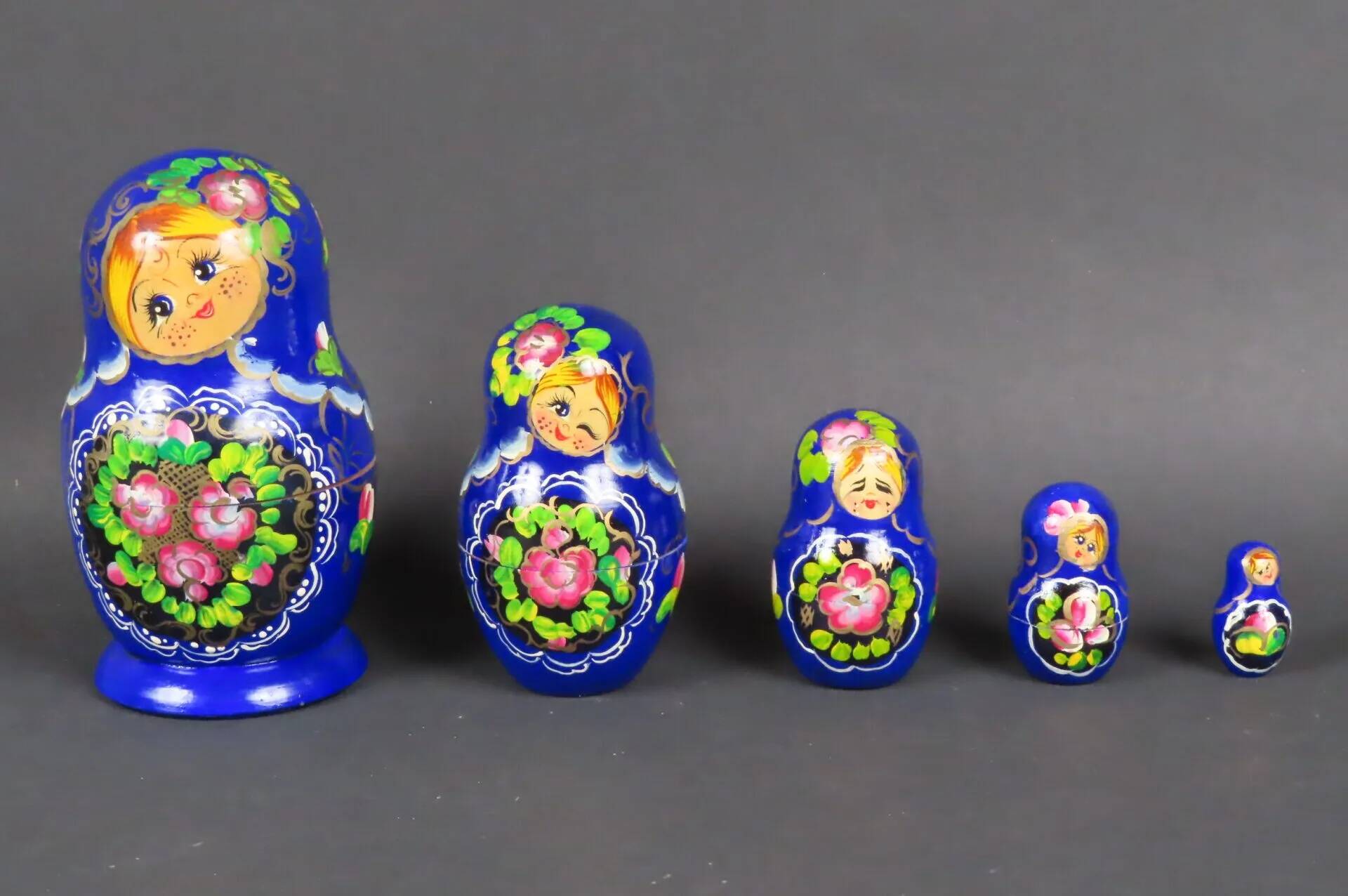 Matryoshka (USSR) in lacquered painted birch