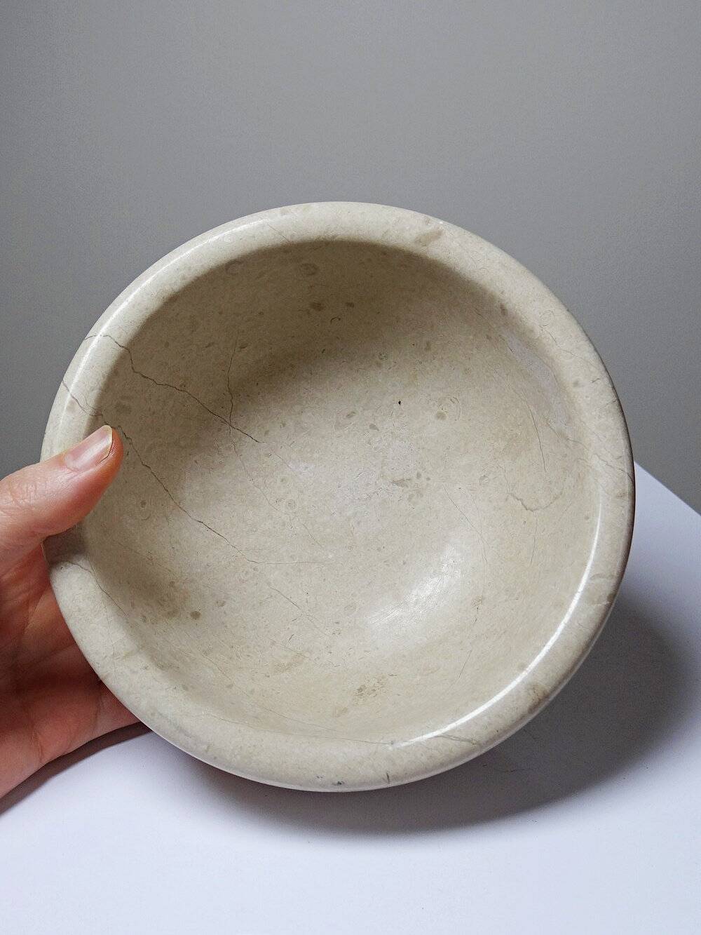 Bowl, empty porch or decorative bowl in vintage 20th-century natural marble.