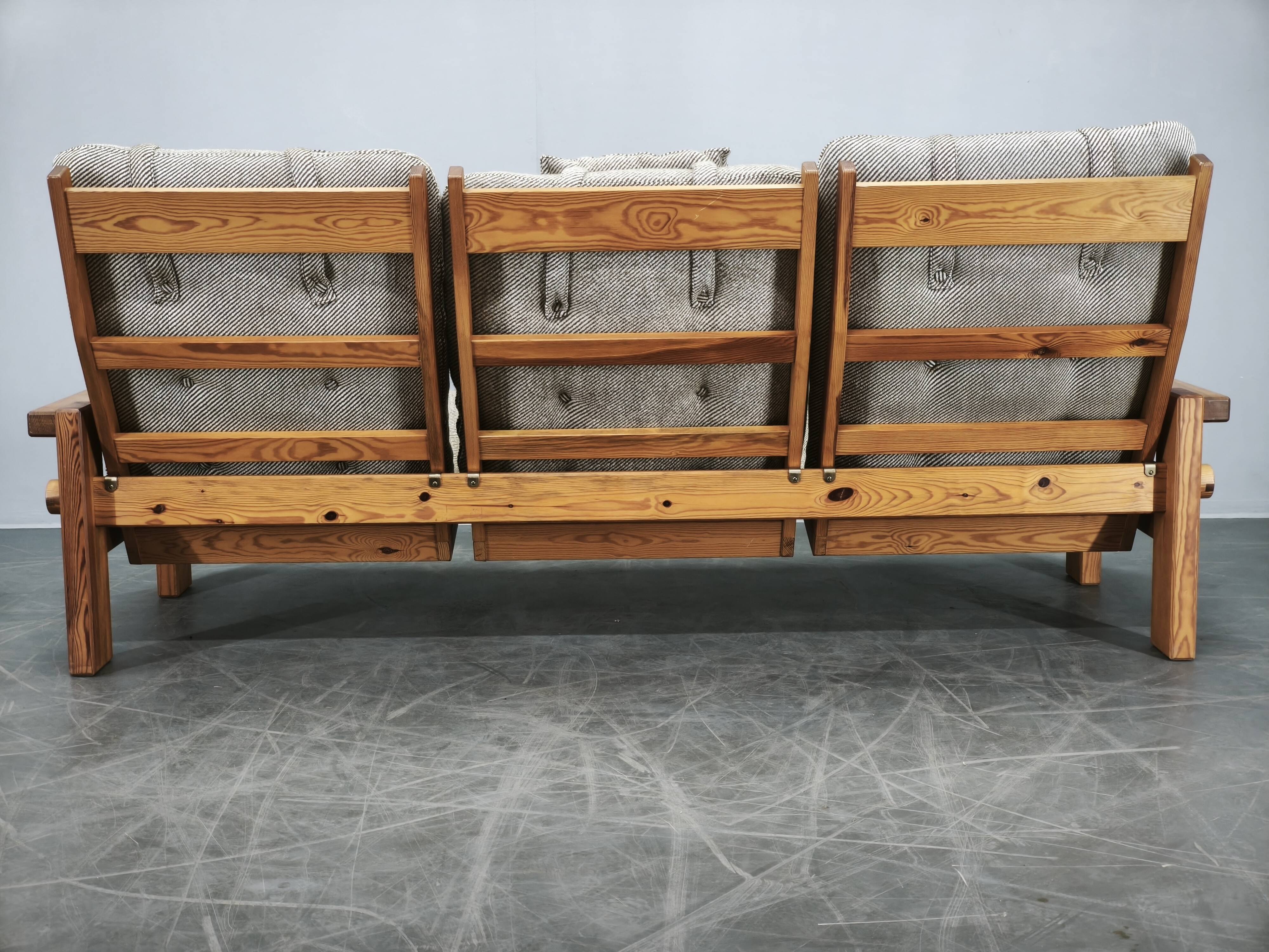 Yngve Ekström Dymling Three-Seater Pine Sofa for Swedese, 1970s