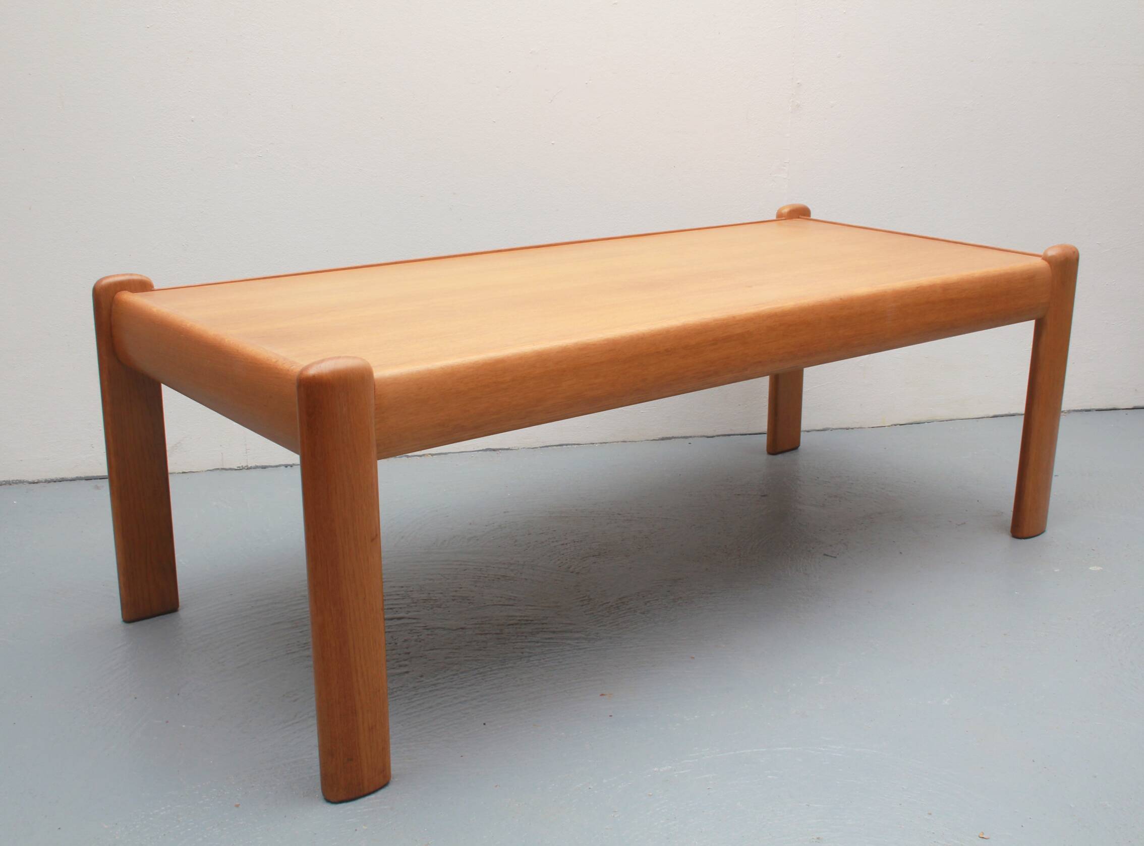 1970s coffeetable in light oak