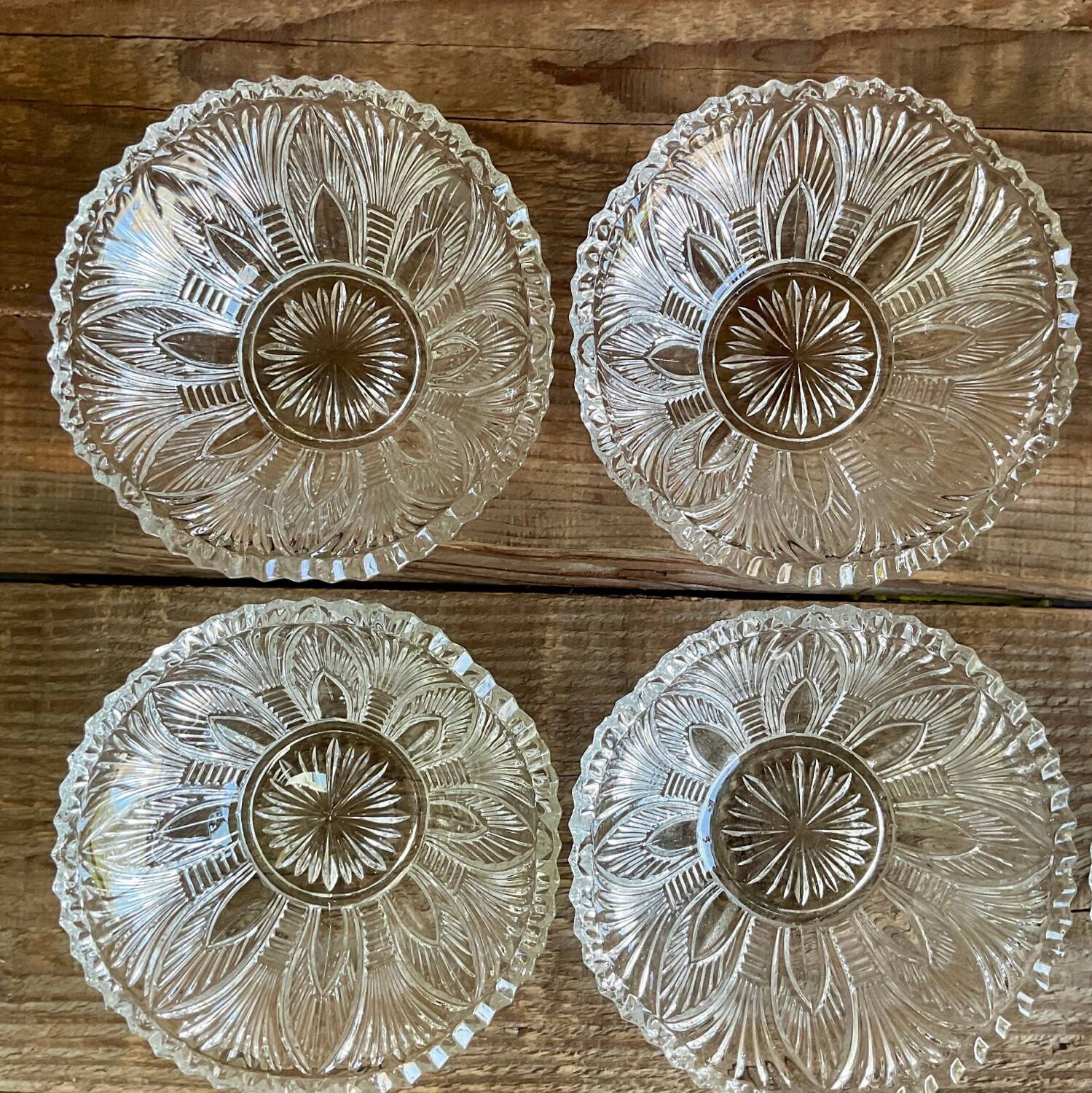 5 coupelles en verre ciselé vintage