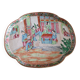 Polylobed oval dish in Cantonese porcelain - 19th century