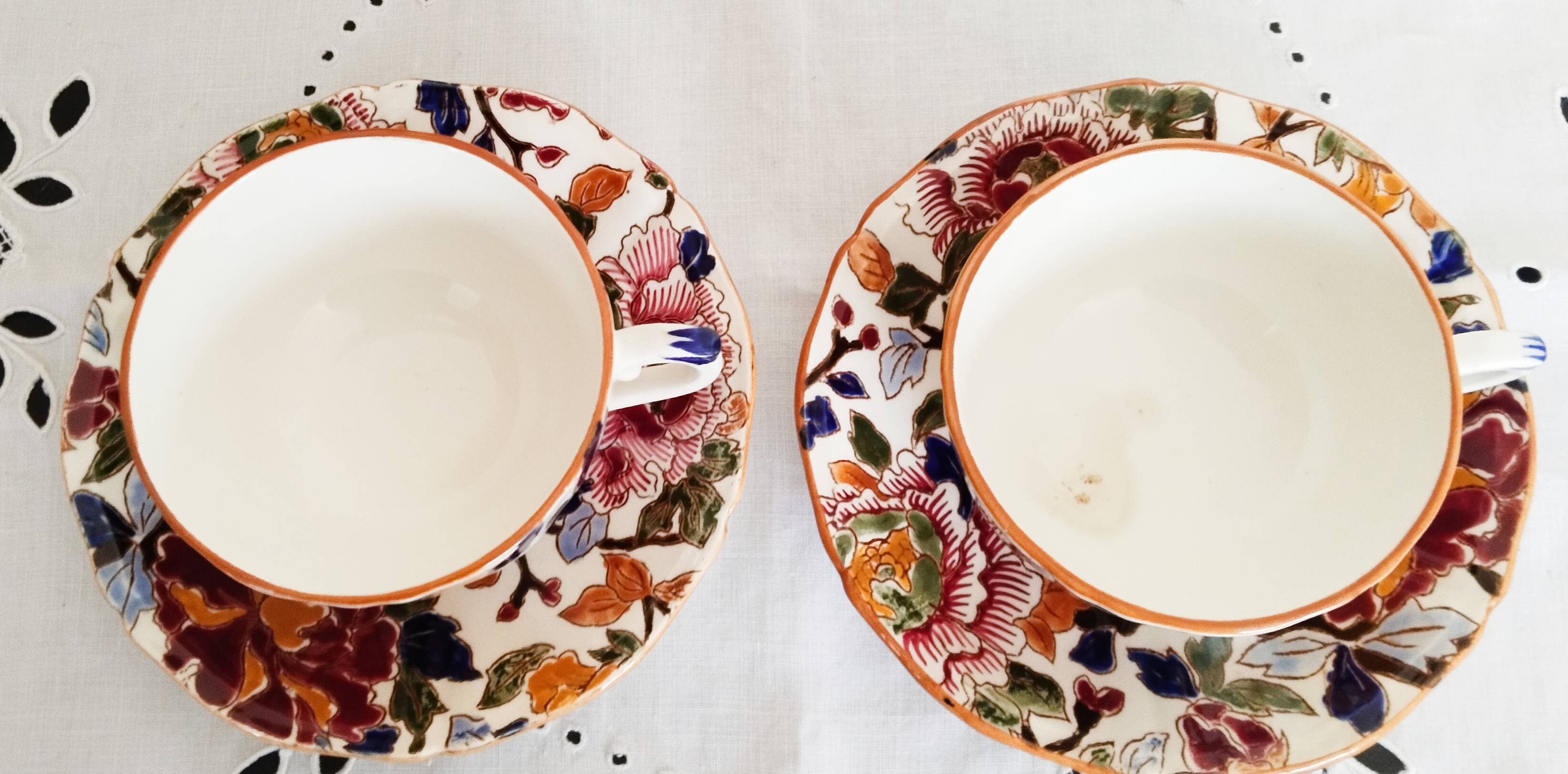 Gien earthenware coffee cups, "peonies" motif, tea cup