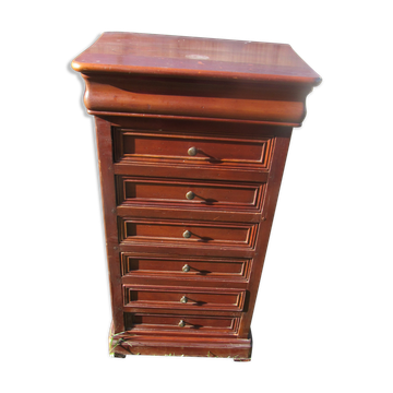 Chiffonier