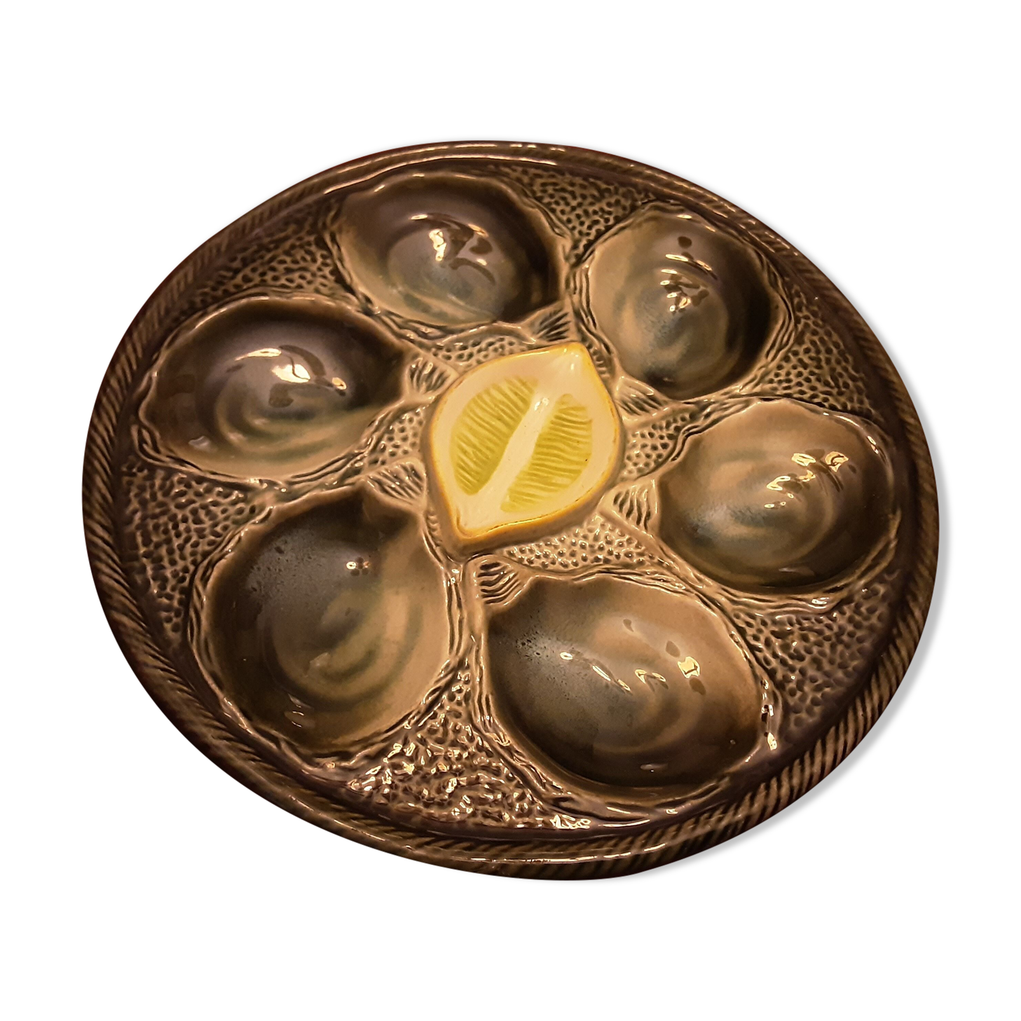 Assiette barbotine faience saint clement  coquillages
