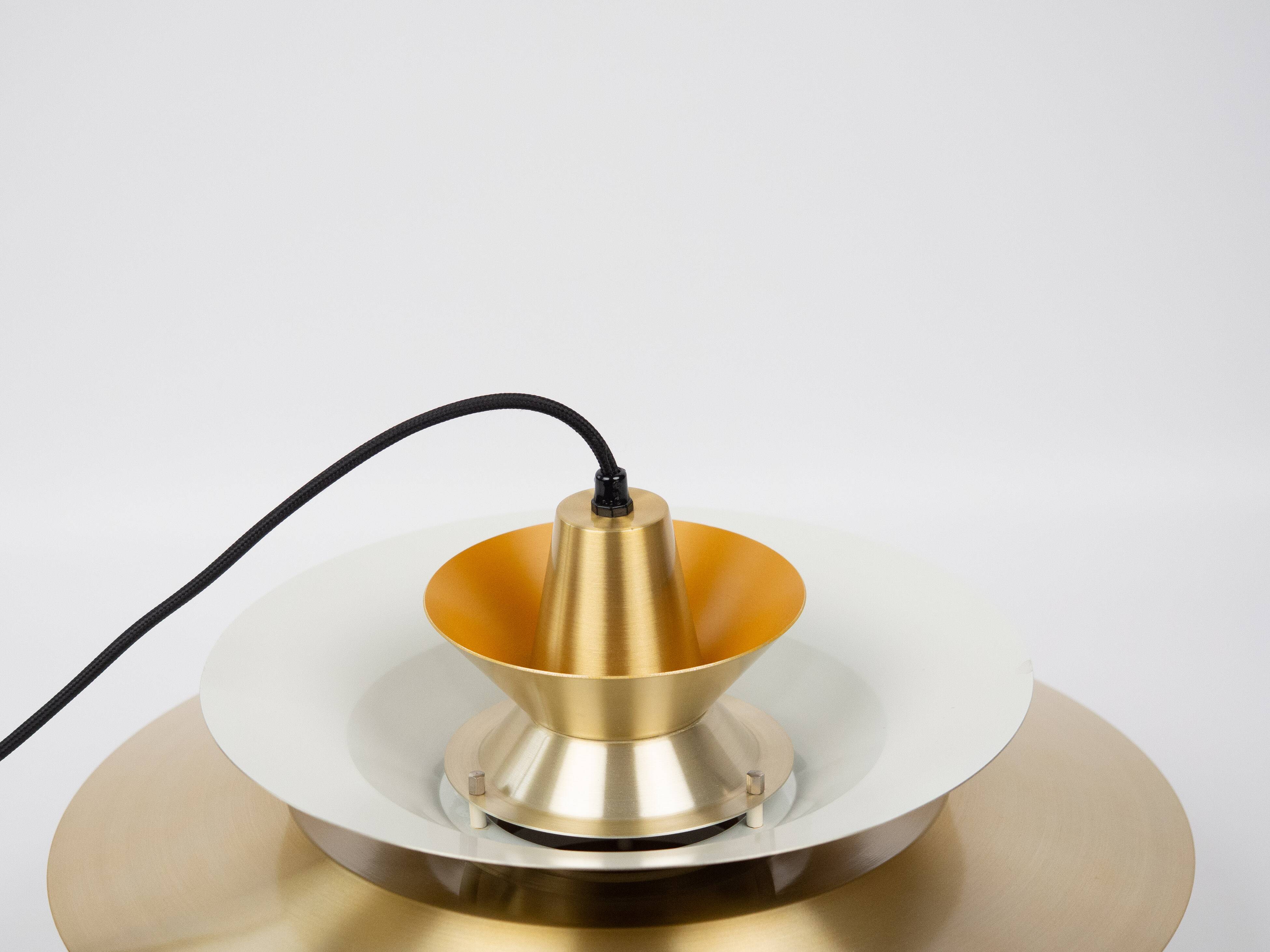 Lampe suspendue vintage suédoise par Carl Thore, Granhaga, années 1960.