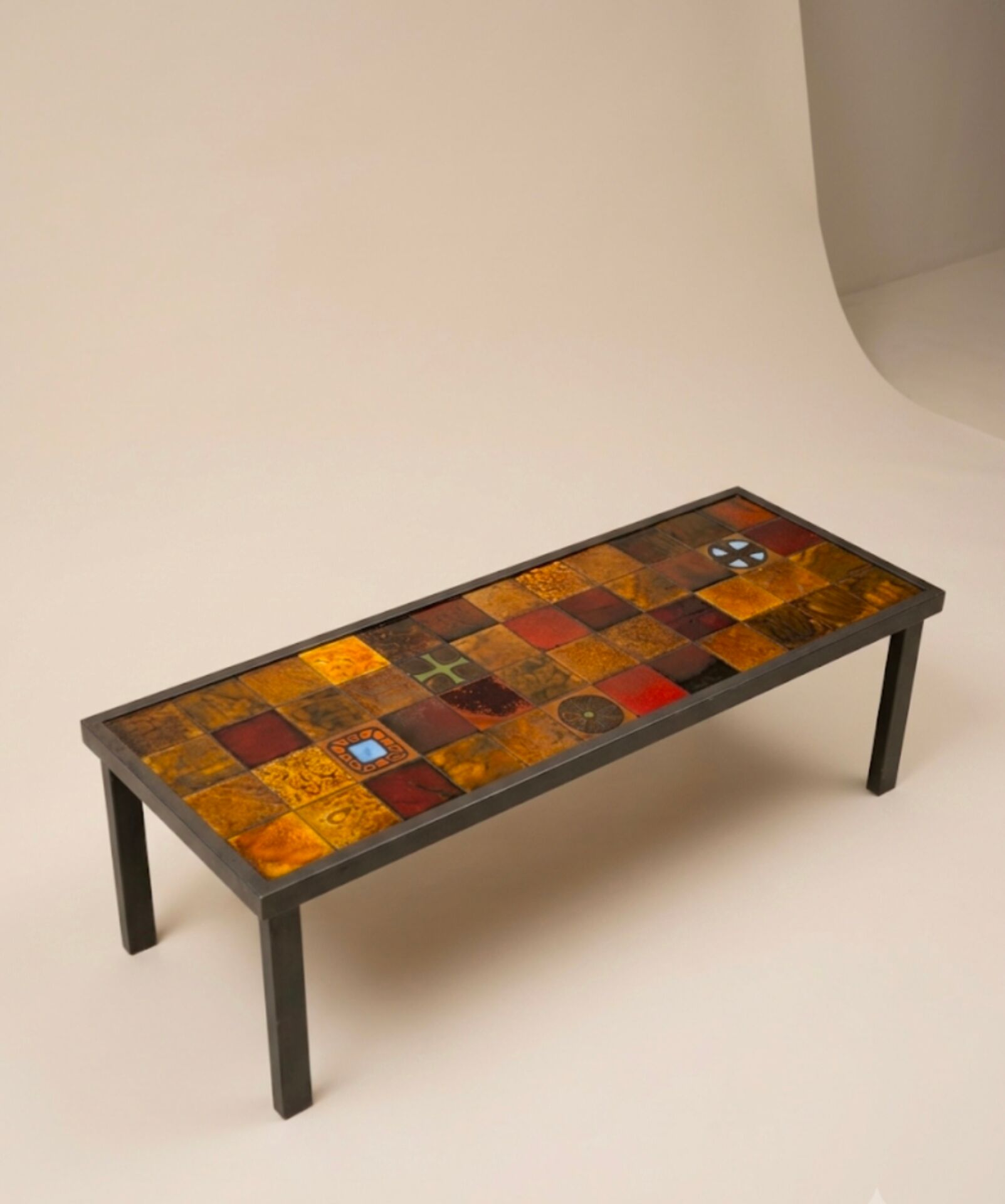 Ceramic coffee table by Jean Gregorief for Roche Bobois from the 1970s.