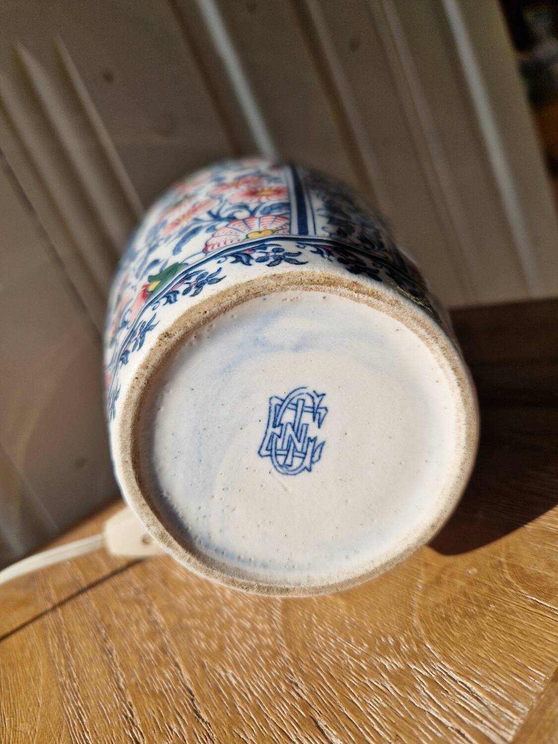 Antique lamp base in Gien earthenware