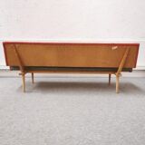 Day bed red fabric