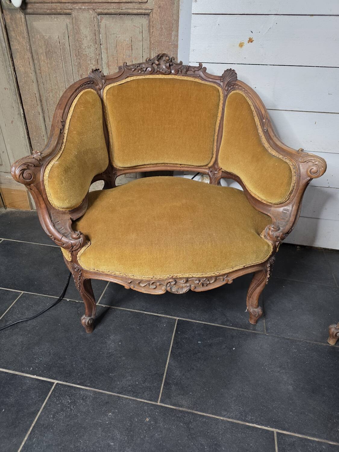 Paire de fauteuils marquise style Louis XV