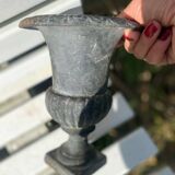 Medicis cast iron vase