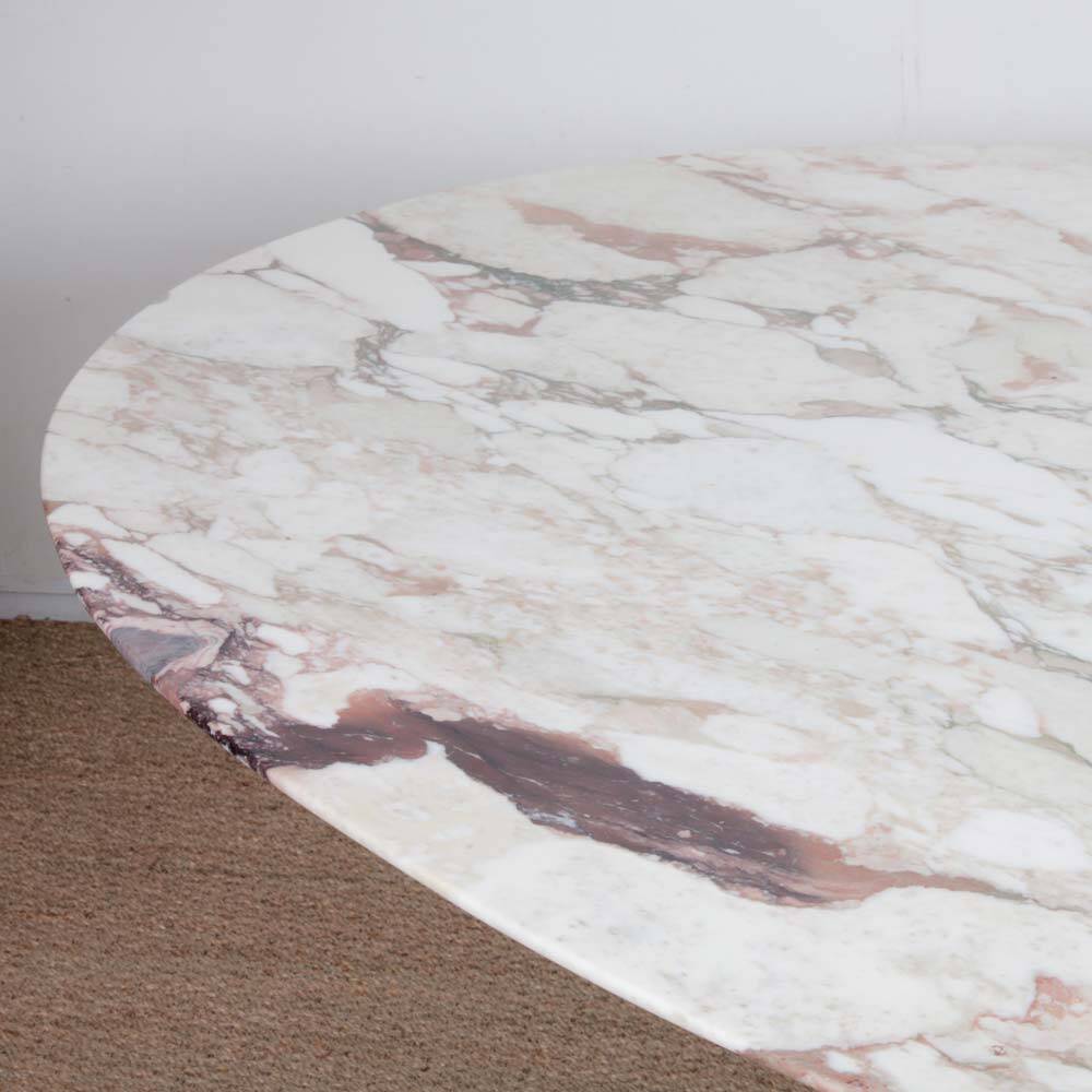 Table de repas Tulip par Eero Saarinen pour Knoll, 1970