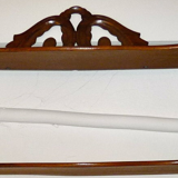 Walnut shelf turned end XIX