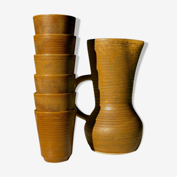 Pitcher and 6 sandstone cups