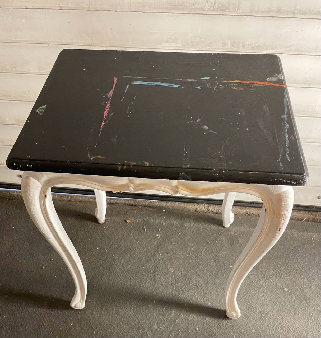 Nesting tables to paint