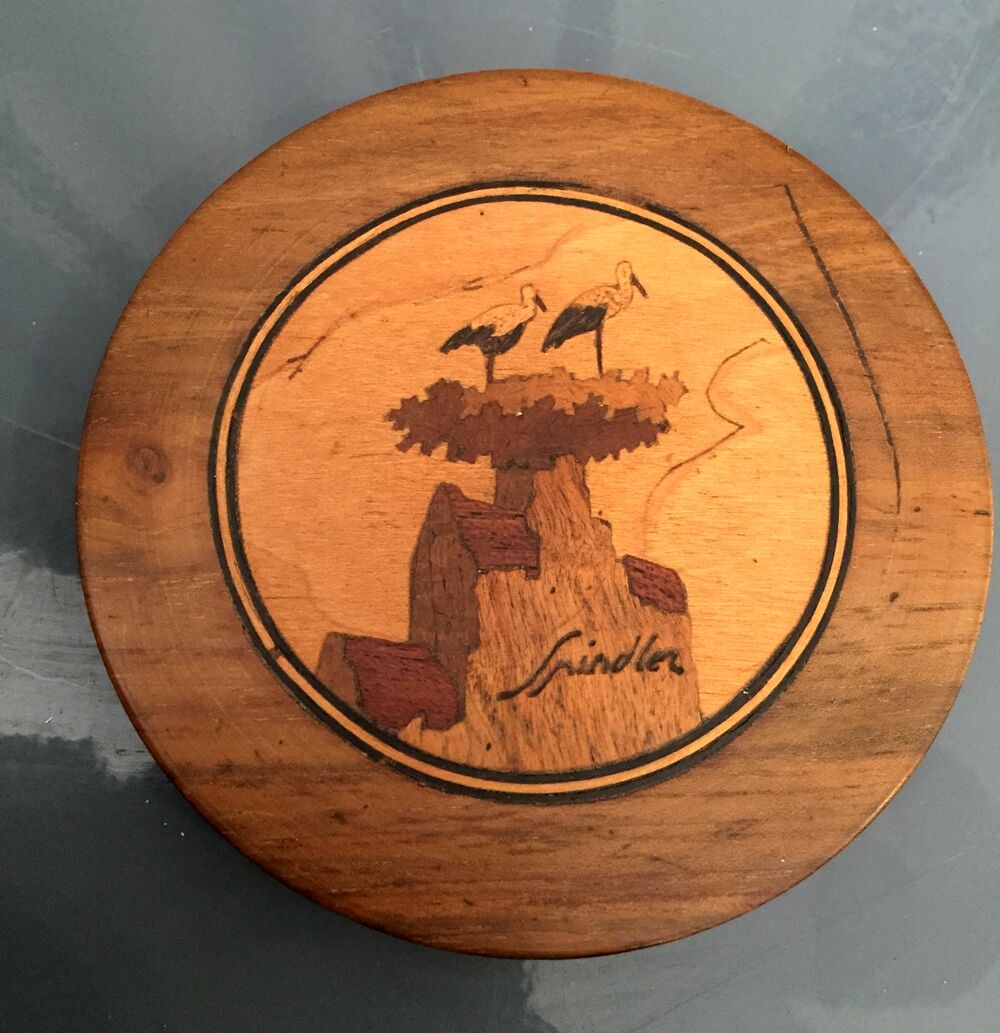 Decorative walnut box and spindler marquetry stork's nest