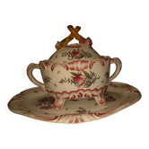 Table sauceboat