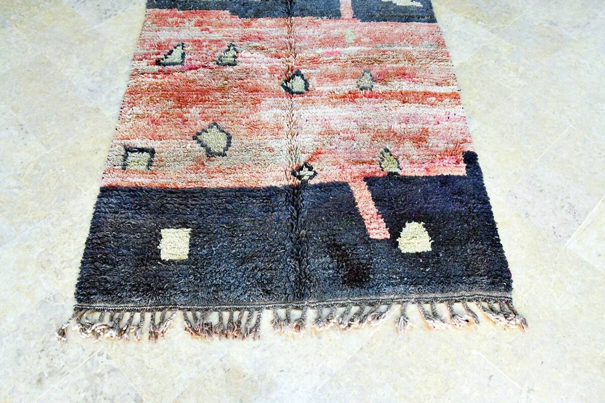 Moroccan Berber rug Boujaad 250 x 160 cm New