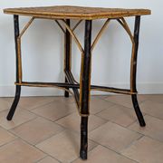 Table en bois et rotin 1920