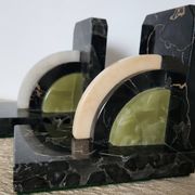 Art Deco pair of bookends in marble and green onyx – 1930s-1950s