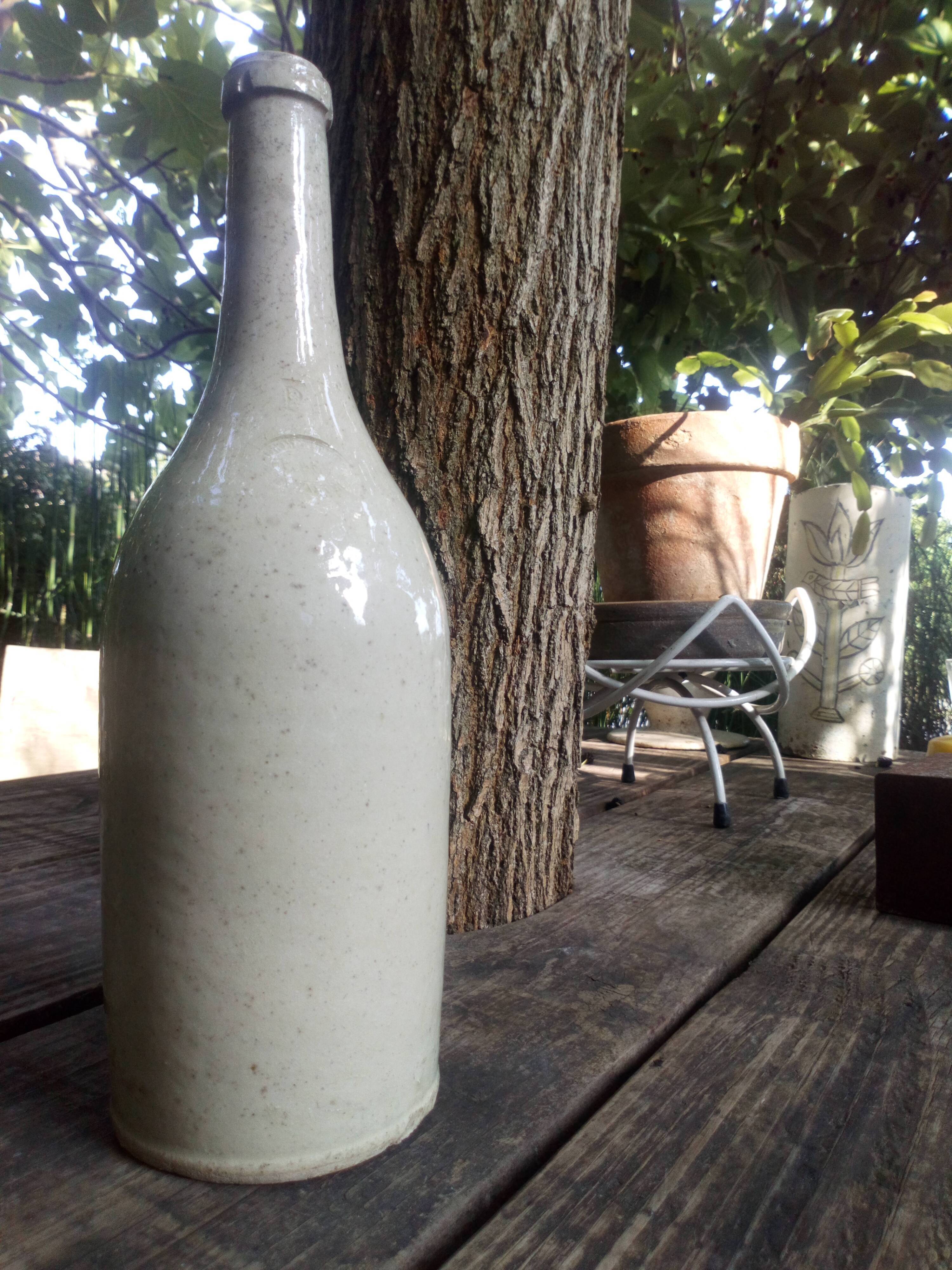19th-century bottle in vernissée earth