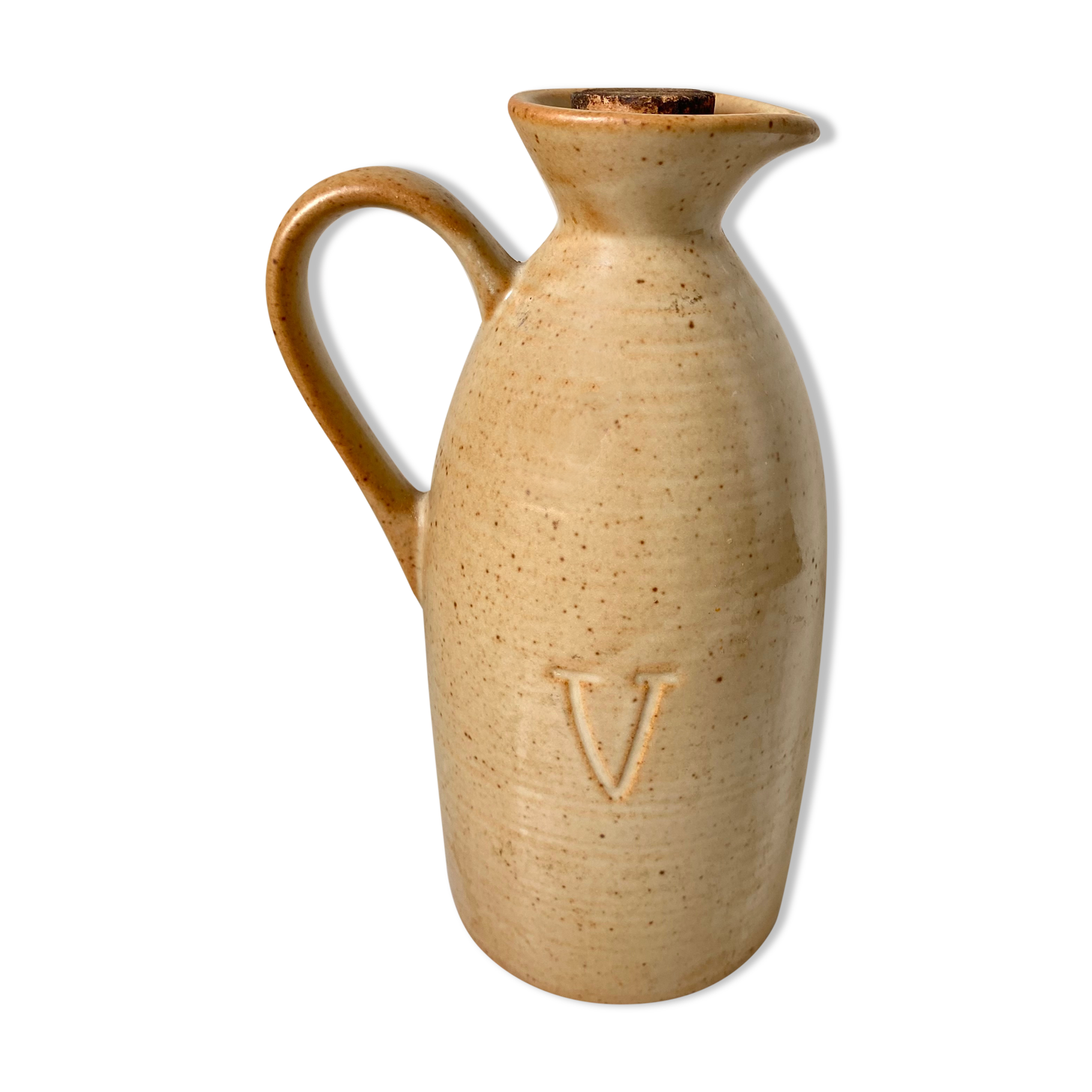 Old vinaigrier in beige sandstone signed Village de France