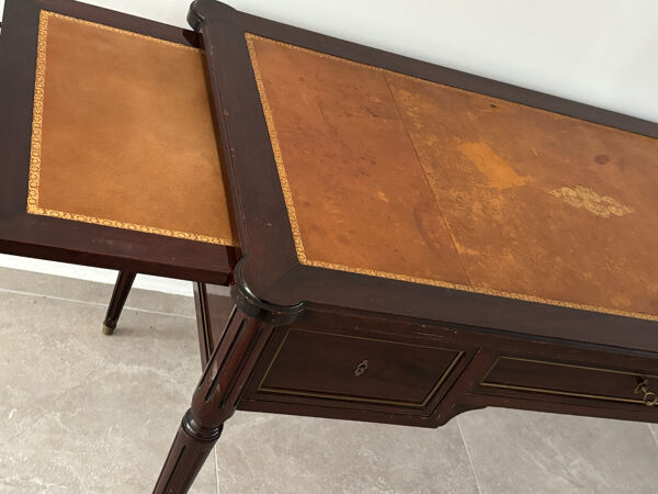 Bureau style Empire en acajou et cuir doré