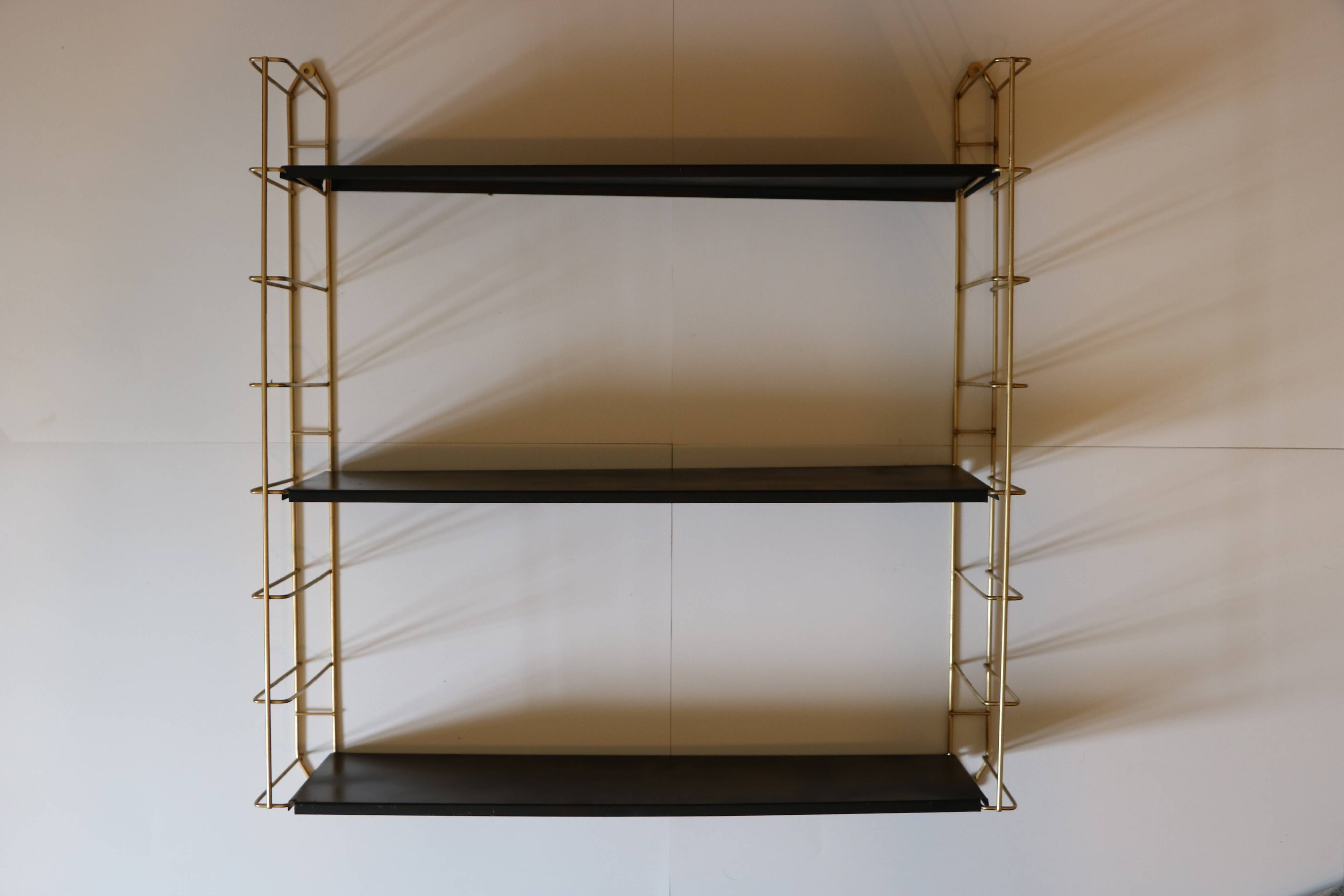 String shelf