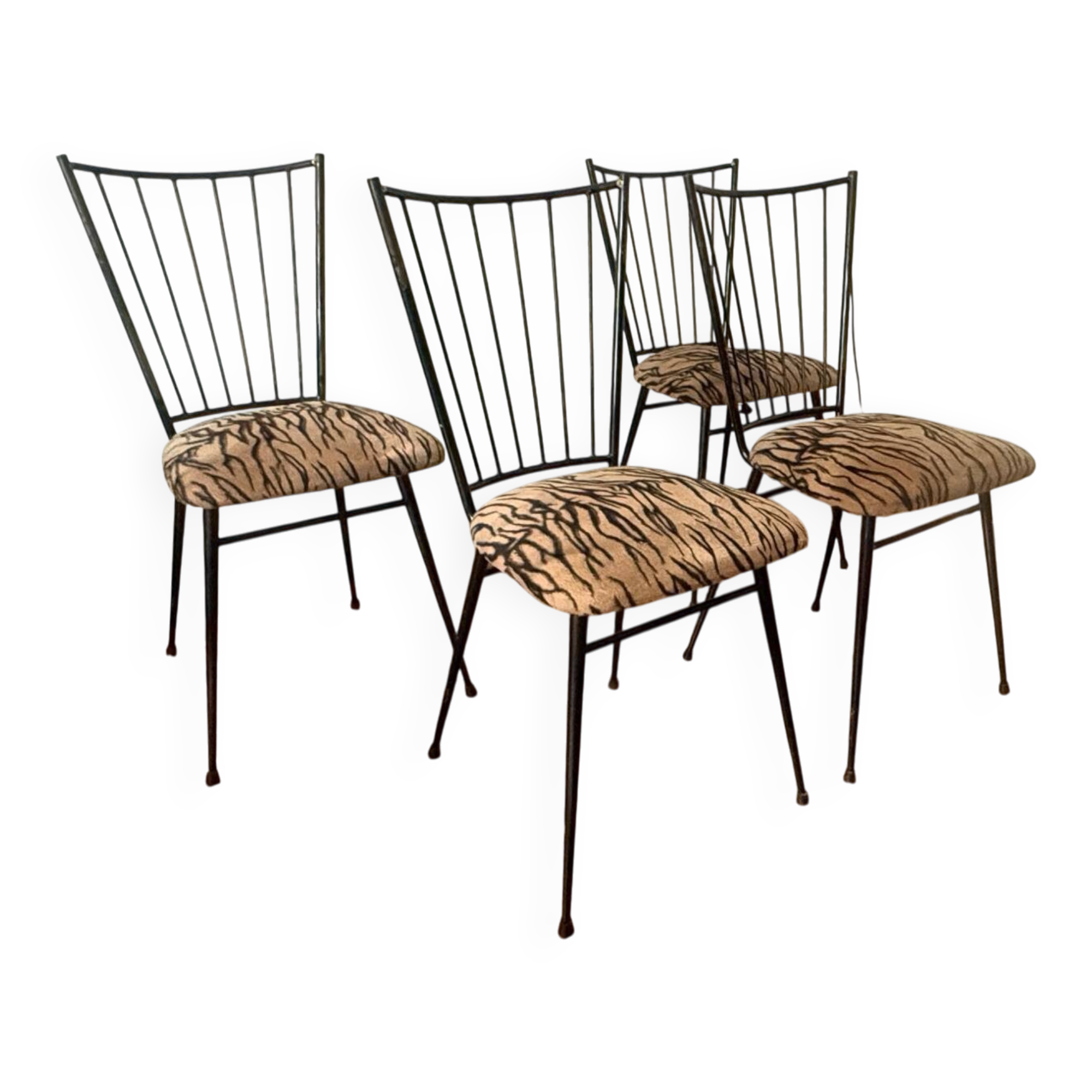 Set of 4 iron chairs