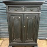 Three-quarter furniture