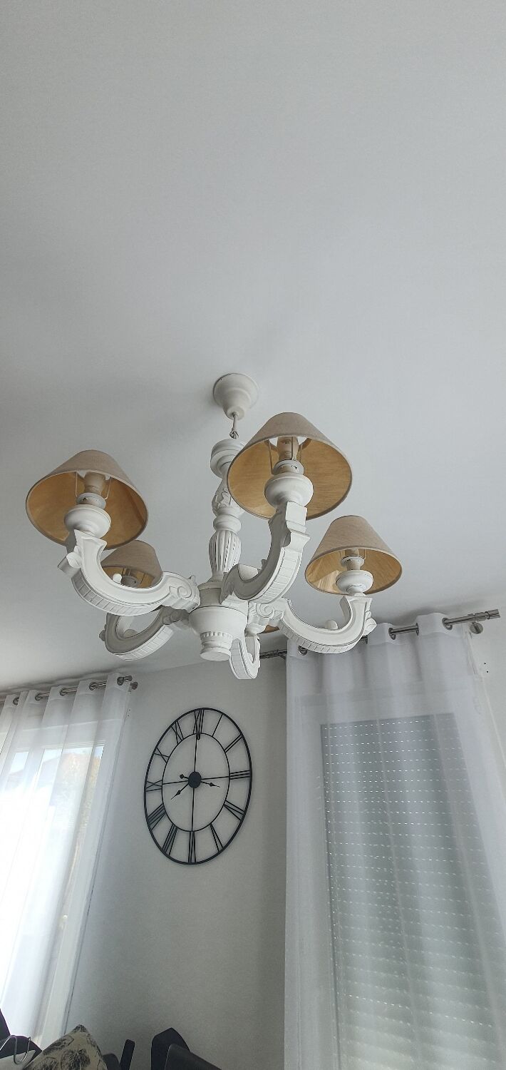 White wooden chandelier 5 branches