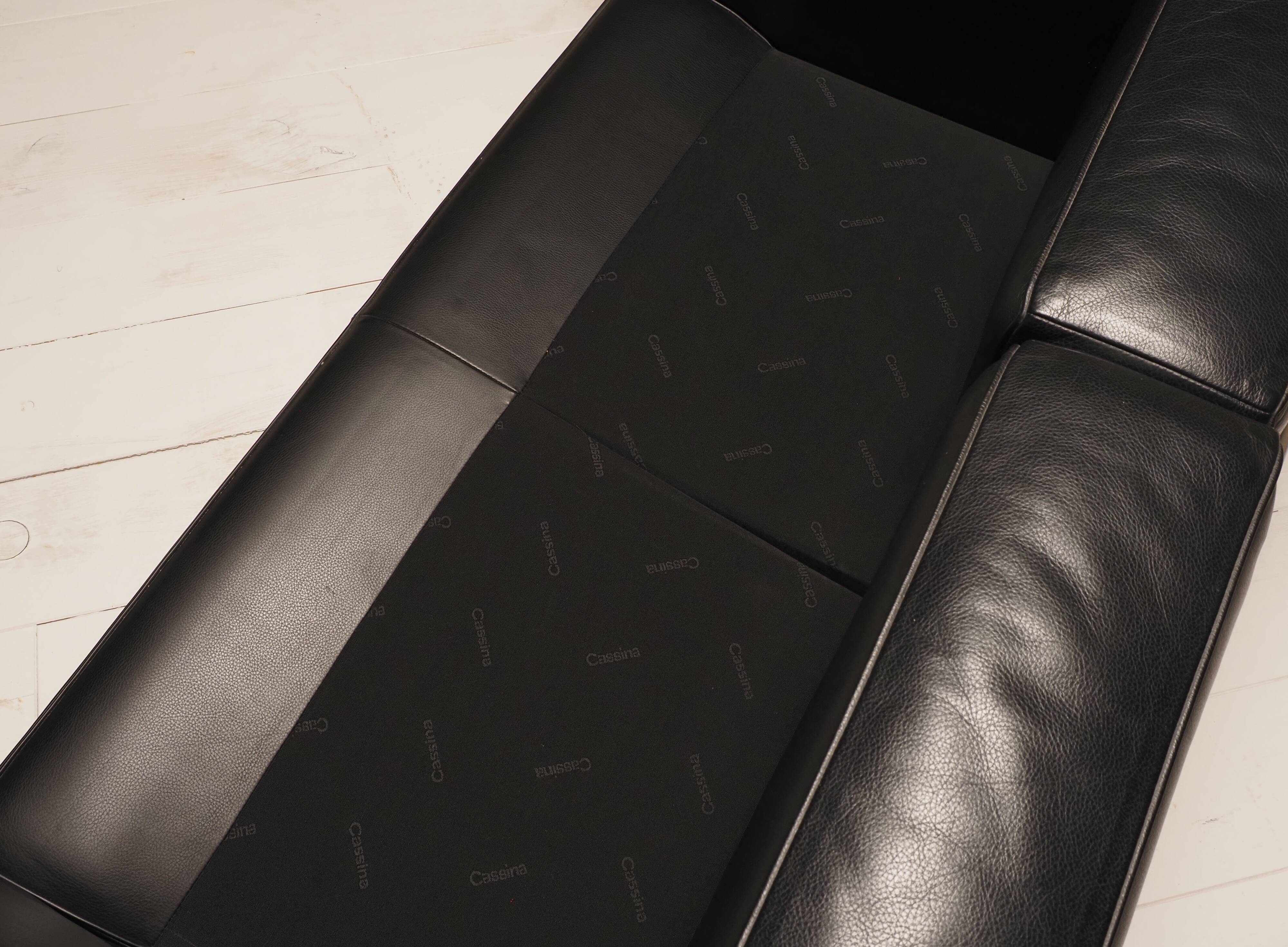 Cassina LC2 vintage two-seater sofa by Charlotte Perriand and Le Corbusier