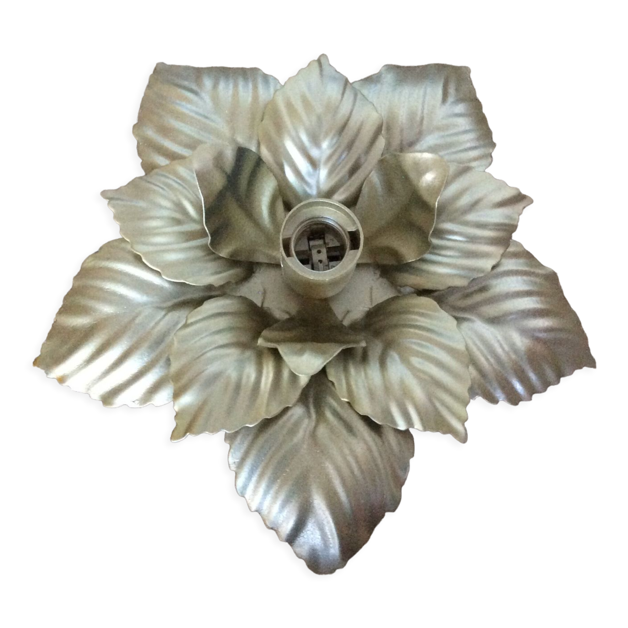 Golden metal flower wall lamp