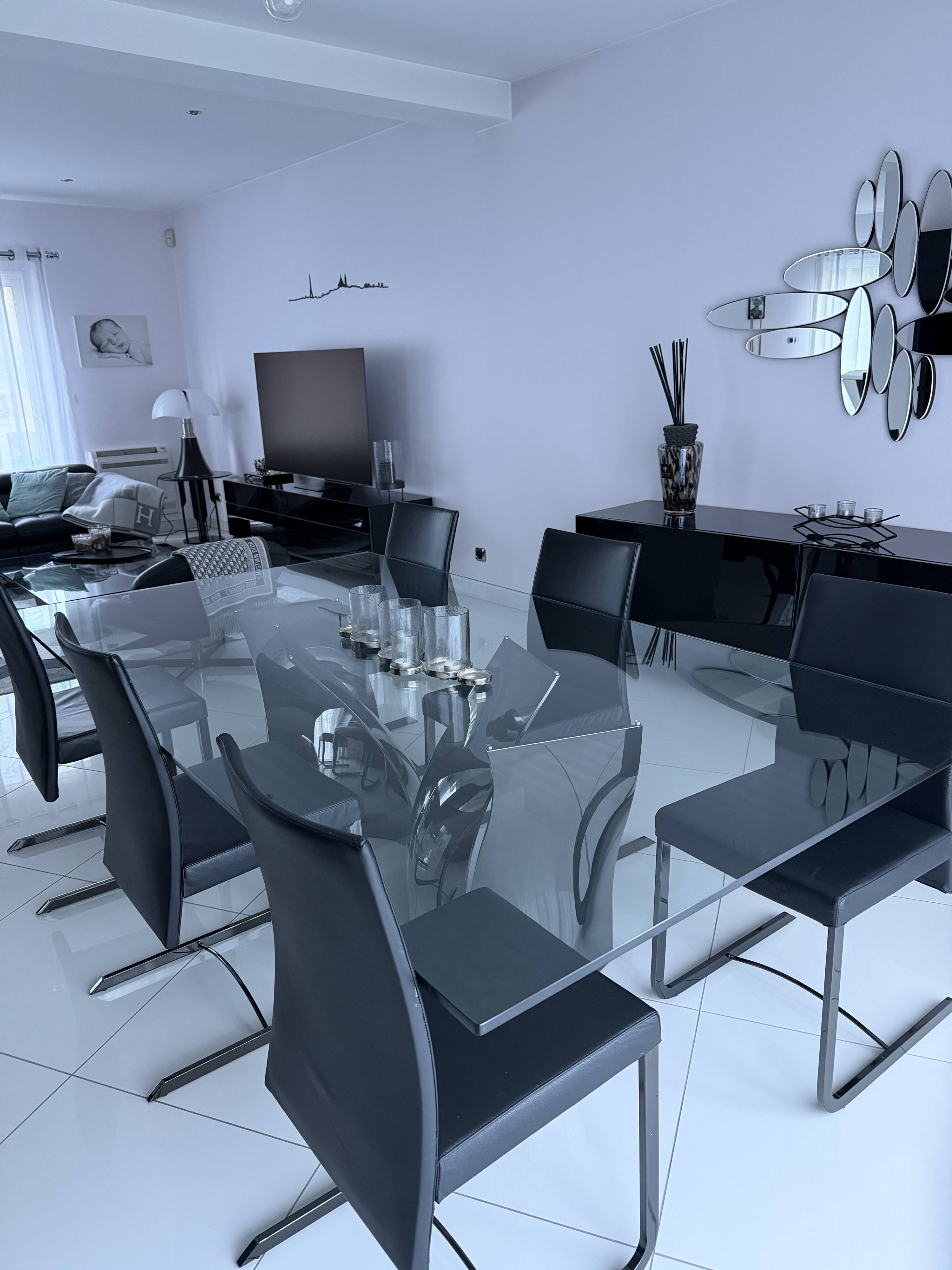 Rochelle table by Roche Bobois