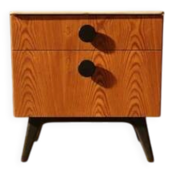 Fully restored bedside table by Jindřich Halabala for ÚP Závody, mid-century modern, 1950s, Czechoslovakia, 55 × 51 × 37 cm