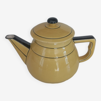 Black and yellow coffee maker