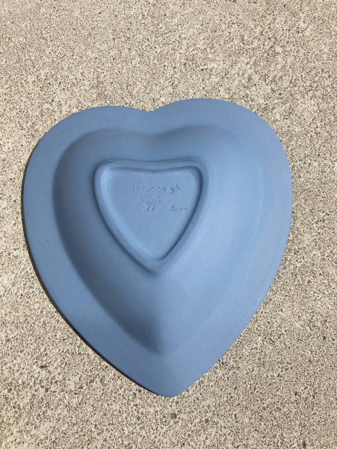 Wedgwood heart-shaped bowl