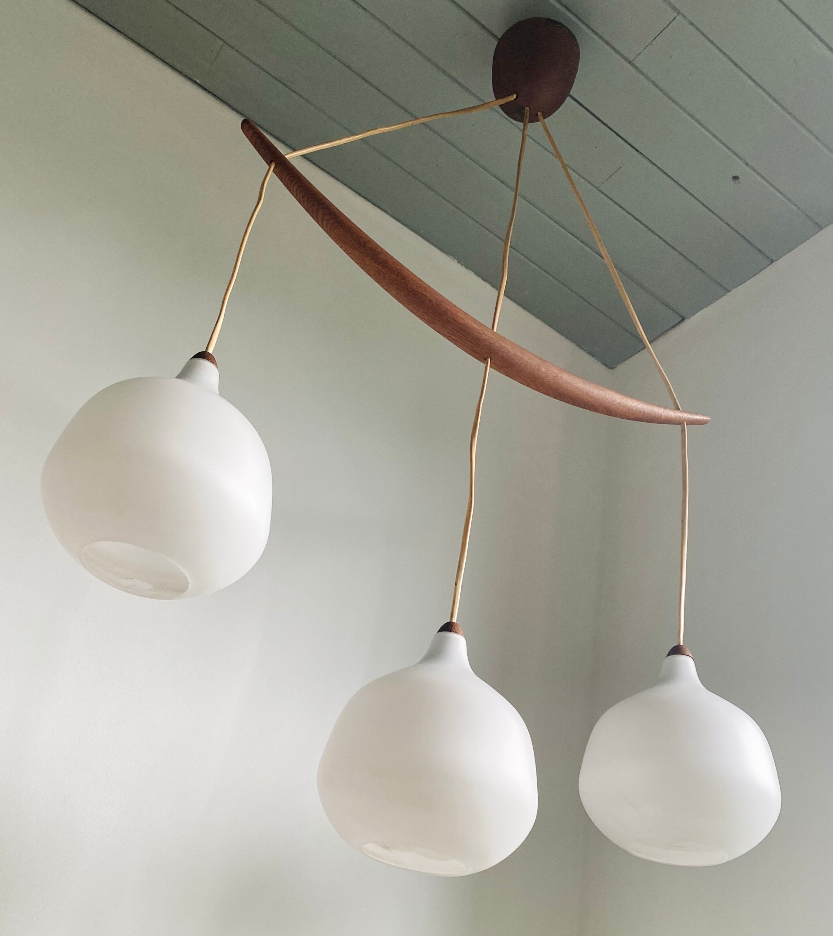 Opaline lamp and teak by Uno and Östen Kristiansson for Luxus