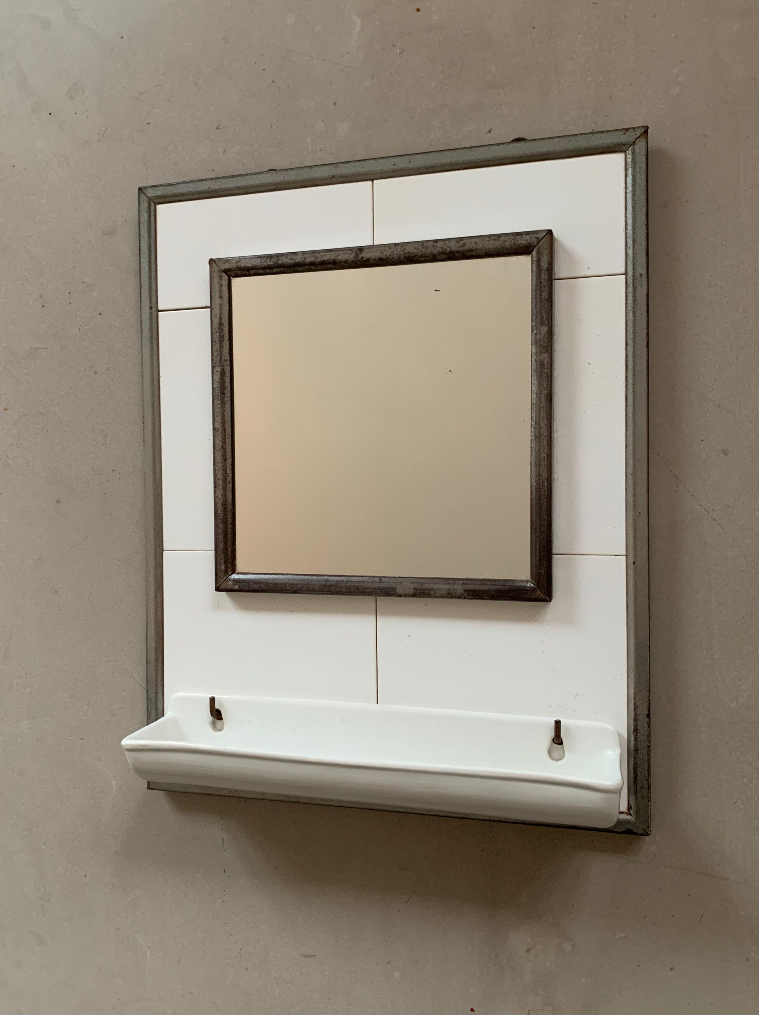 Barber mirror old tiles