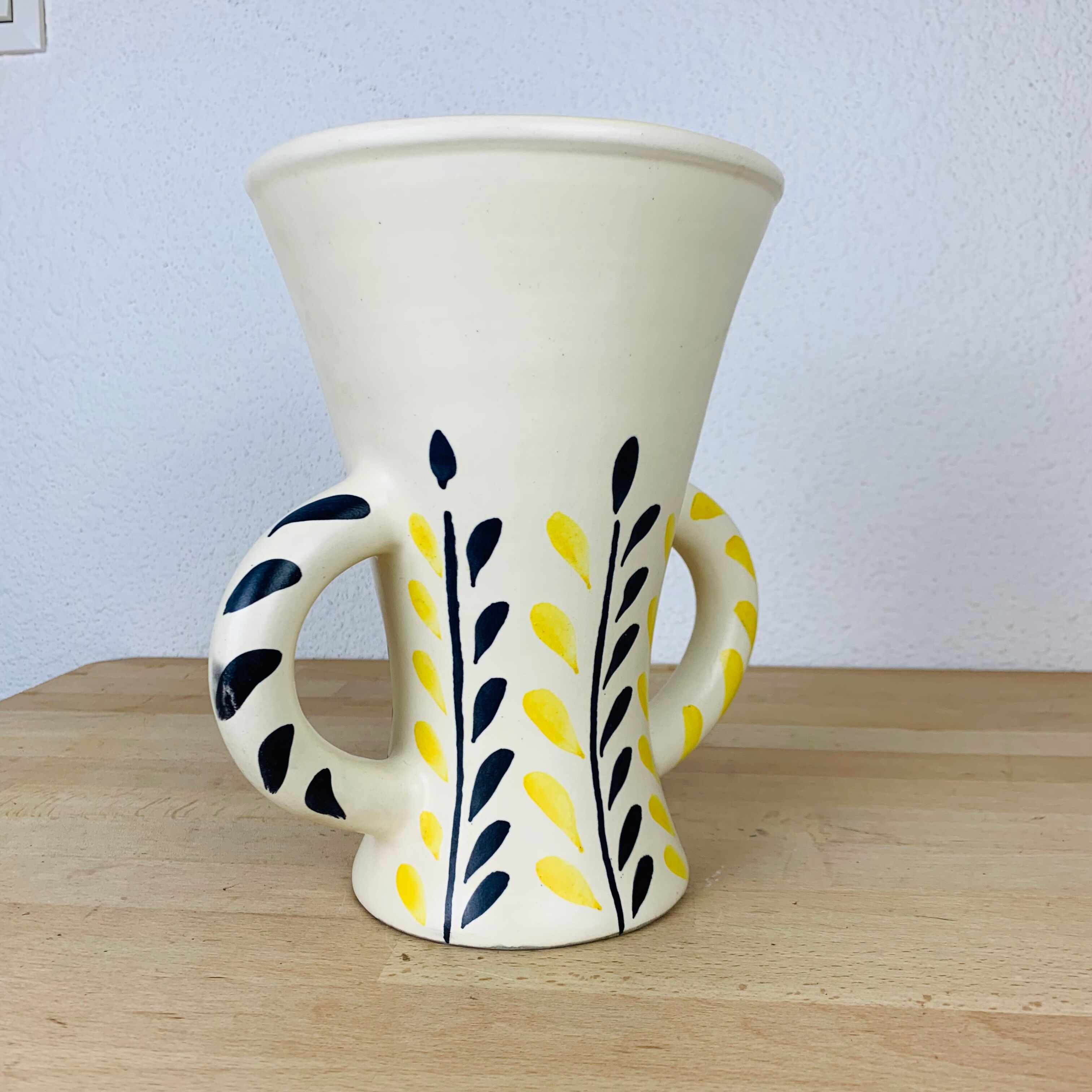 Sim Vallauris ceramic vase with handles